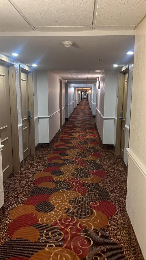 Hotel La Quinta By Wyndham Salina Extérieur photo