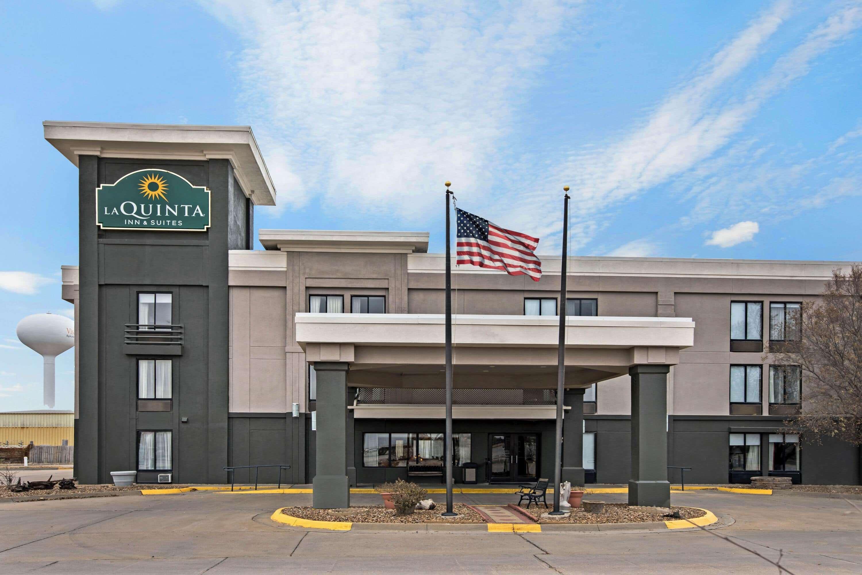 Hotel La Quinta By Wyndham Salina Extérieur photo